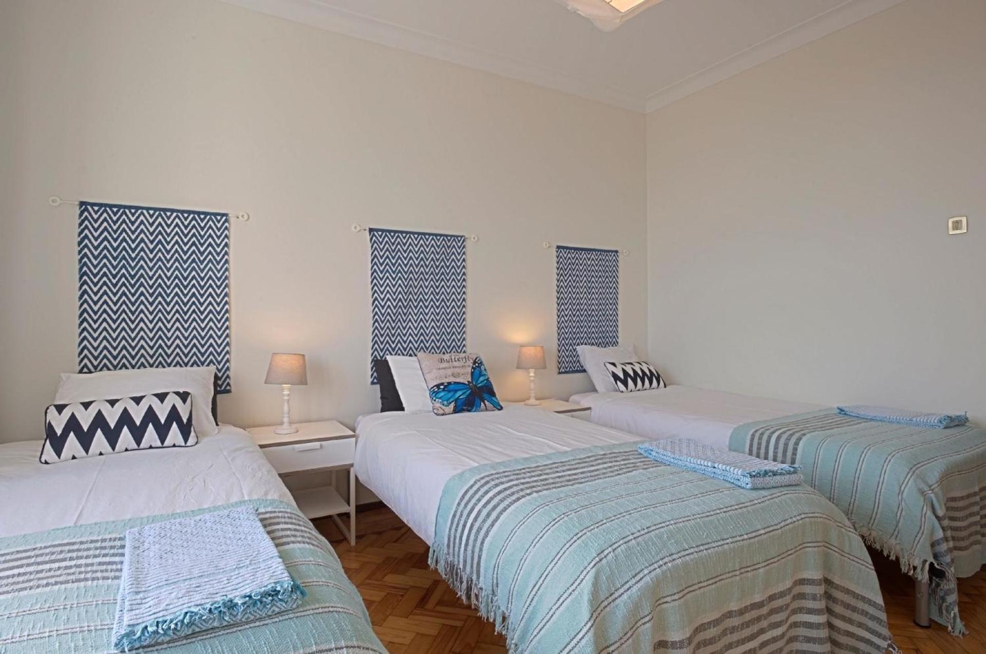 Fuer 19 Personen Und 1 Kind In Lissabon, Regio De Costa De - B58256 Apartamento